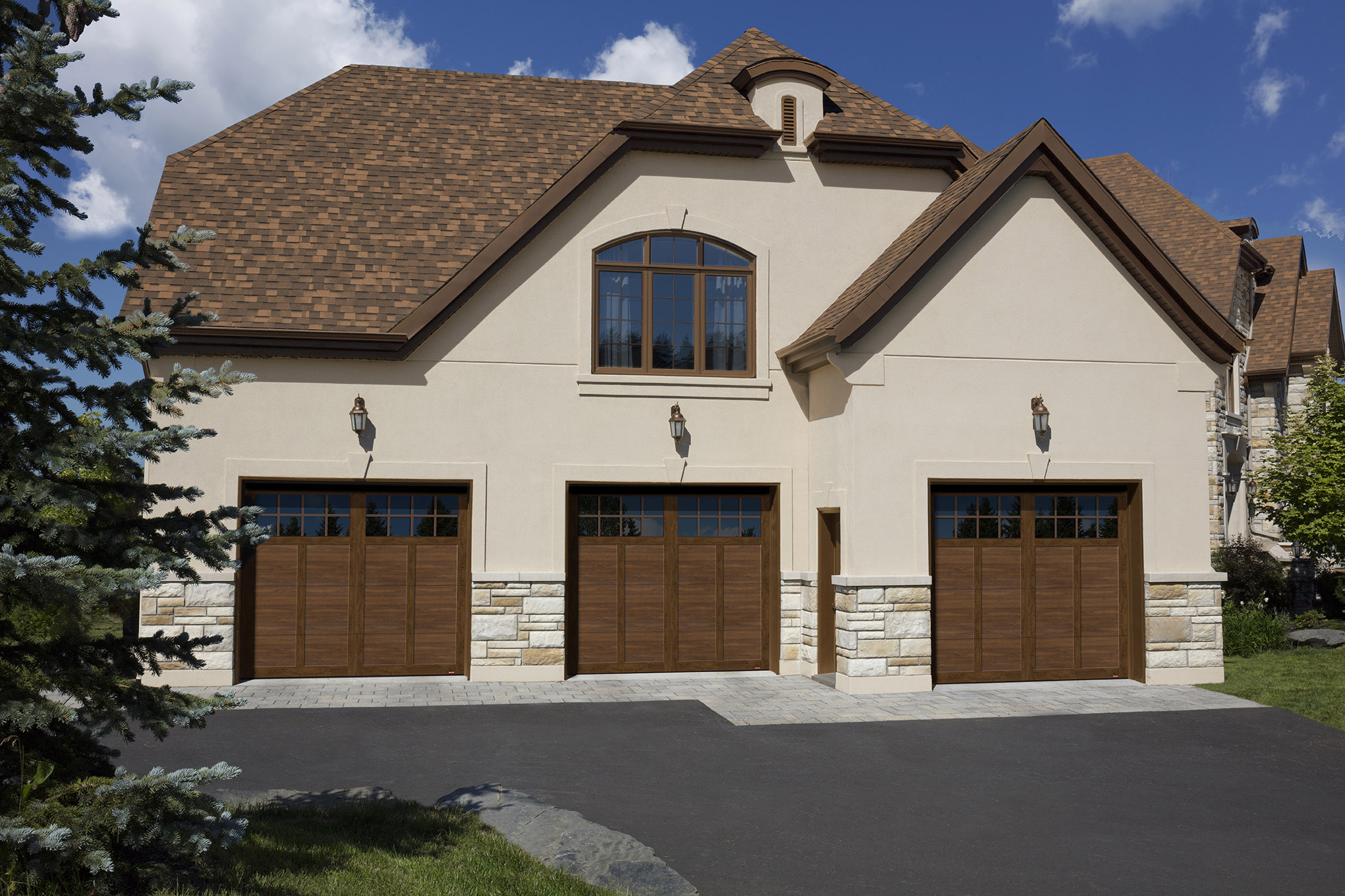 How Do I Find the Best Garage Door Company? image Garage Door Company