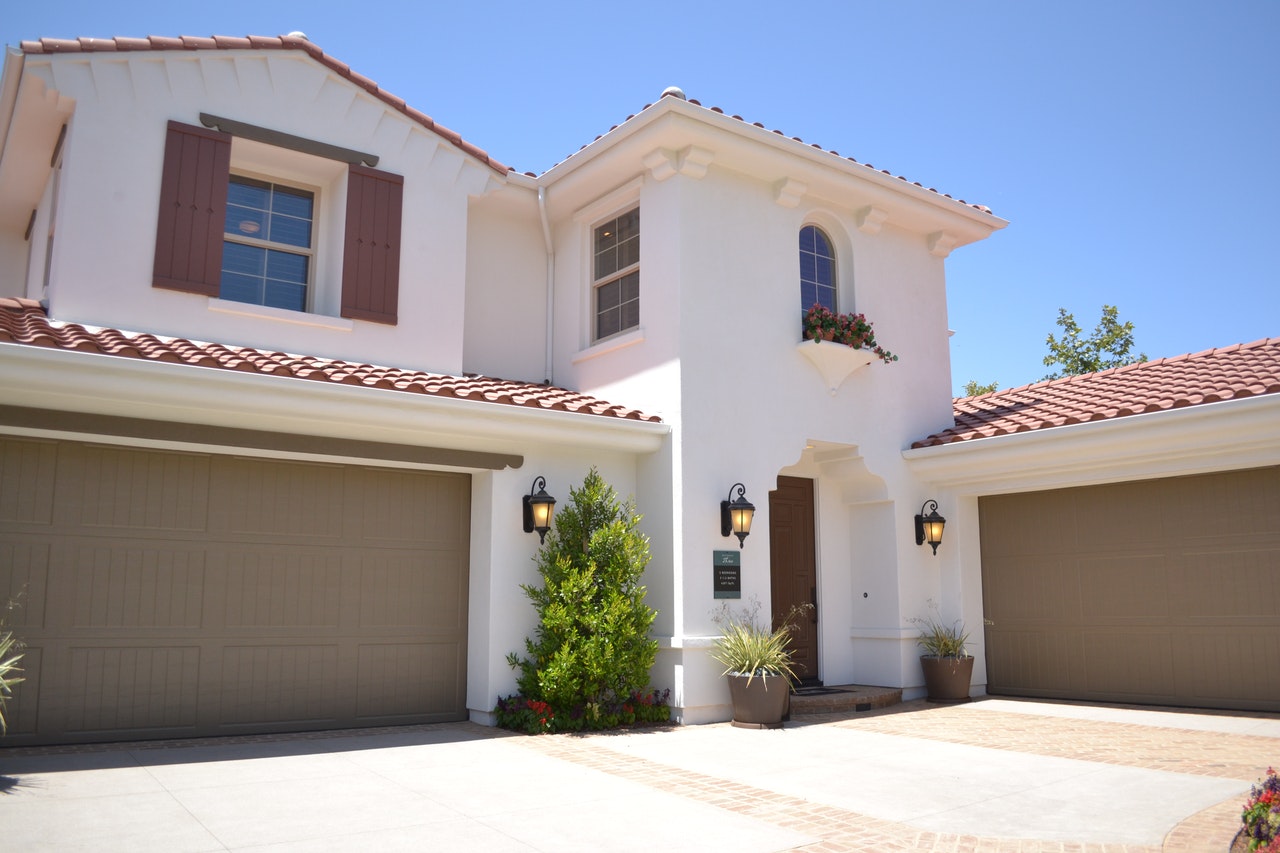 Retractable Awning